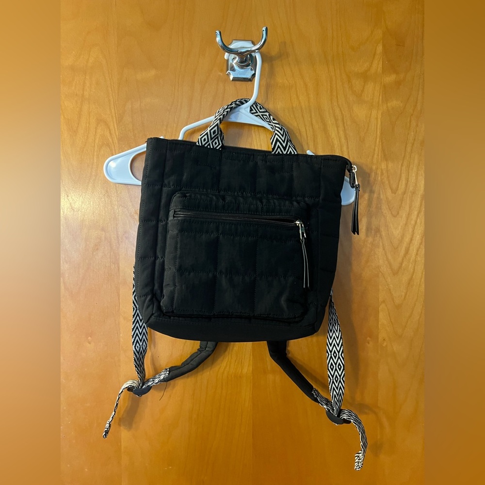 Target Universal Threads 10.75’ Mini Paxton backpack